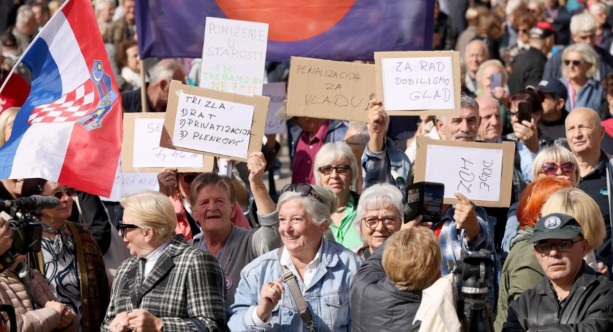 Država ih mami da uzmu kombiniranu mirovinu i jednokratnu isplatu keša, mnogi upadaju u još teži glib Država ih mami da uzmu kombiniranu mirovinu i jednokratnu isplatu keša, mnogi upadaju u još teži glib