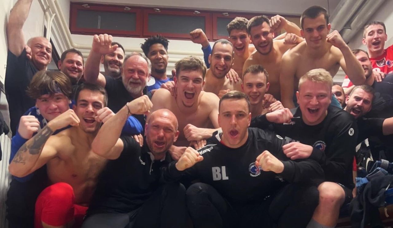 NIZ NE STAJE! Čakovčani se namučili za prolaz u kupu NIZ NE STAJE! Čakovčani se namučili za prolaz u kupu