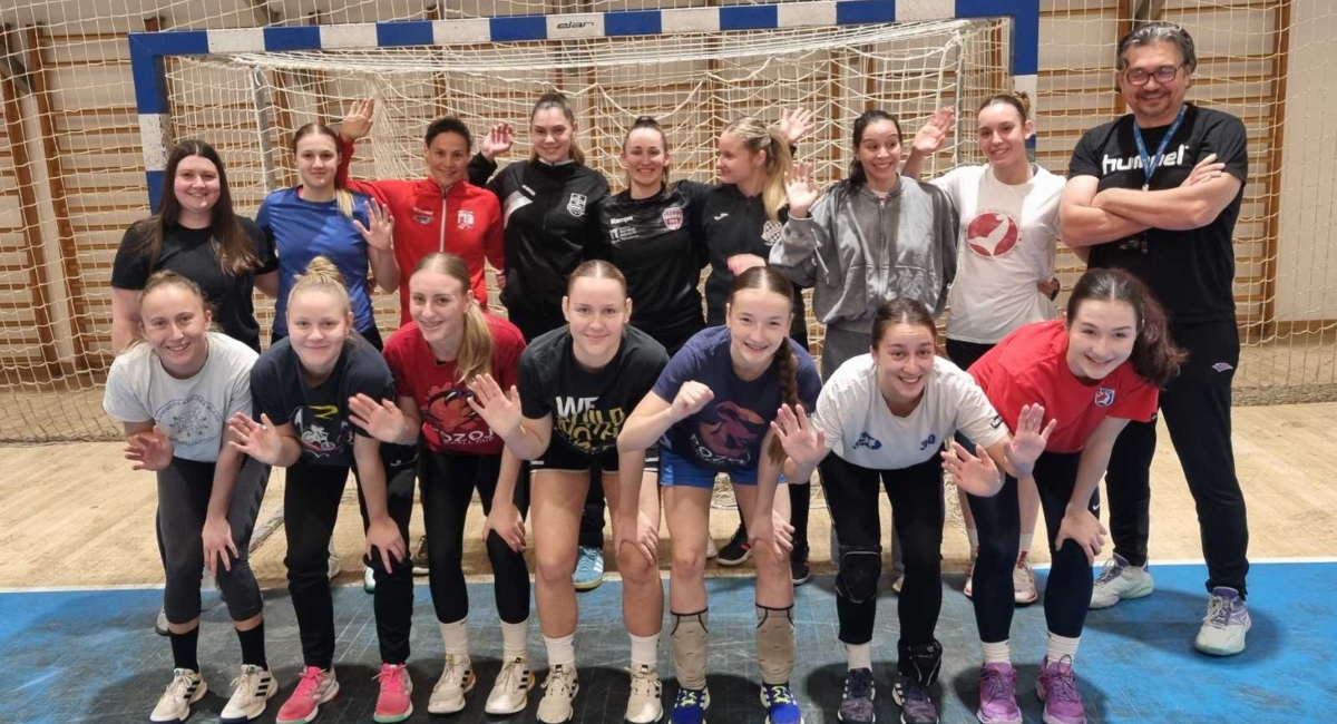 FOTO Čakovečke rukometašice noćas putuju u Dijon ususret velikom europskom izazovu FOTO Čakovečke rukometašice noćas putuju u Dijon ususret velikom europskom izazovu