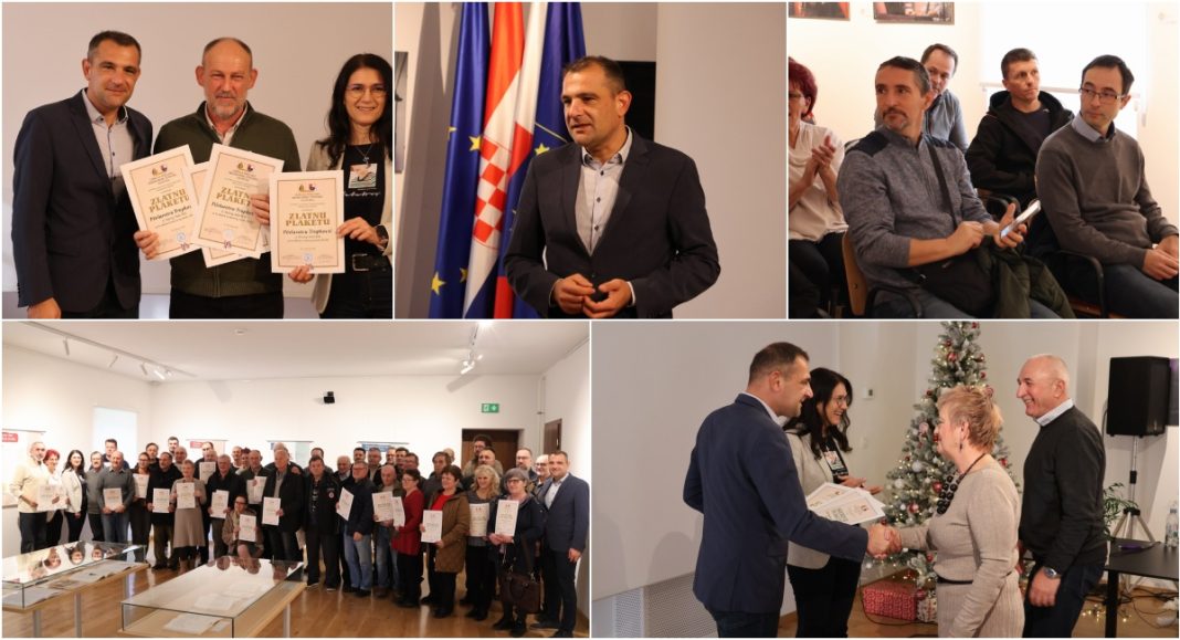 FOTO Na 18. ocjenjivanju kvalitete međimurskog meda Pčelarstvo Trupković osvojilo četiri zlatne medalje! FOTO Na 18. ocjenjivanju kvalitete međimurskog meda Pčelarstvo Trupković osvojilo četiri zlatne medalje!