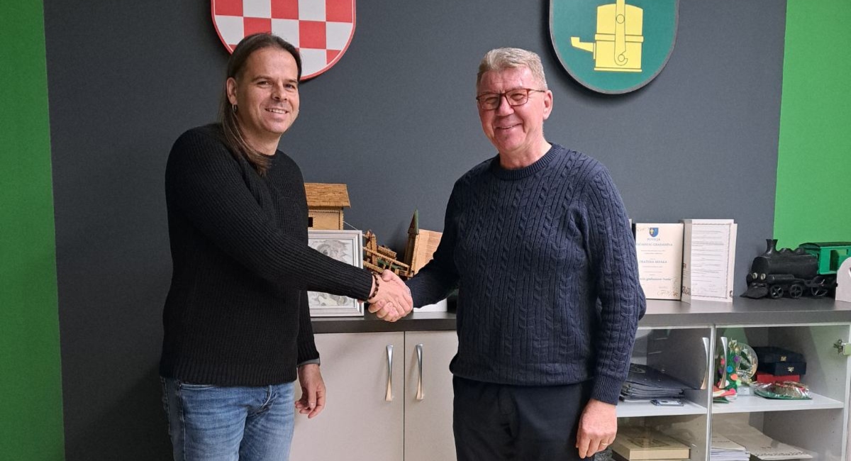 Gradonačelnik Dražen Srpak održao prijem za direktora Woolfa povodom dobivanja prestižne nagrade Gradonačelnik Dražen Srpak održao prijem za direktora Woolfa povodom dobivanja prestižne nagrade