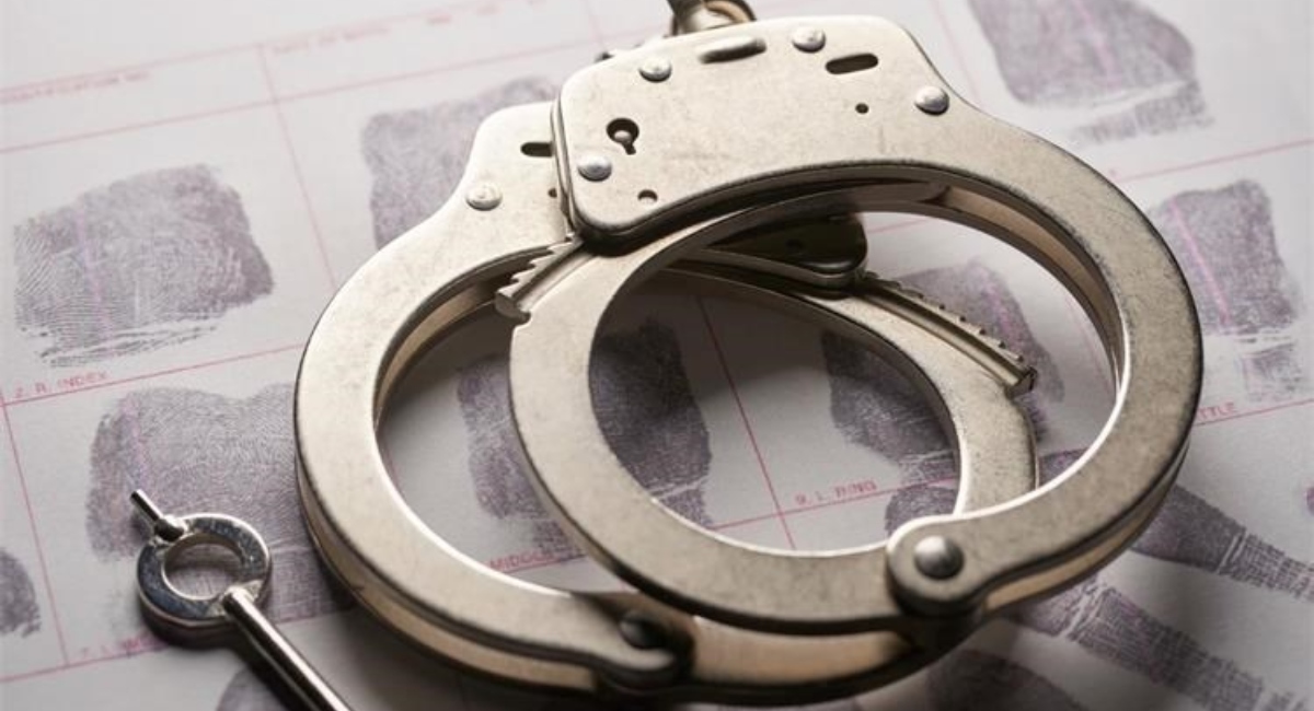 Središćanski policajci uspješno razriješili seriju provala i krađa na području Murskog Središća, Hlapičine, Žabnika i Marofa Središćanski policajci uspješno razriješili seriju provala i krađa na području Murskog Središća, Hlapičine, Žabnika i Marofa