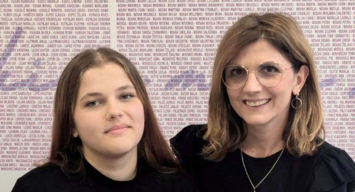 Dorotea Tilošanec iz Gimnazije Josipa Slavenskog Čakovec dobitnica je nagrade ‘Mali Galović’ Dorotea Tilošanec iz Gimnazije Josipa Slavenskog Čakovec dobitnica je nagrade ‘Mali Galović’