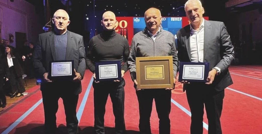 Macanovci primili nagrade za iznimne sportske uspjehe Macanovci primili nagrade za iznimne sportske uspjehe