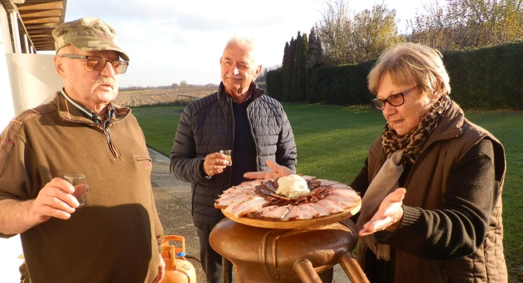 Ne propustite 2. Čajanku u Donjem Koncovčaku! Ne propustite 2. Čajanku u Donjem Koncovčaku!