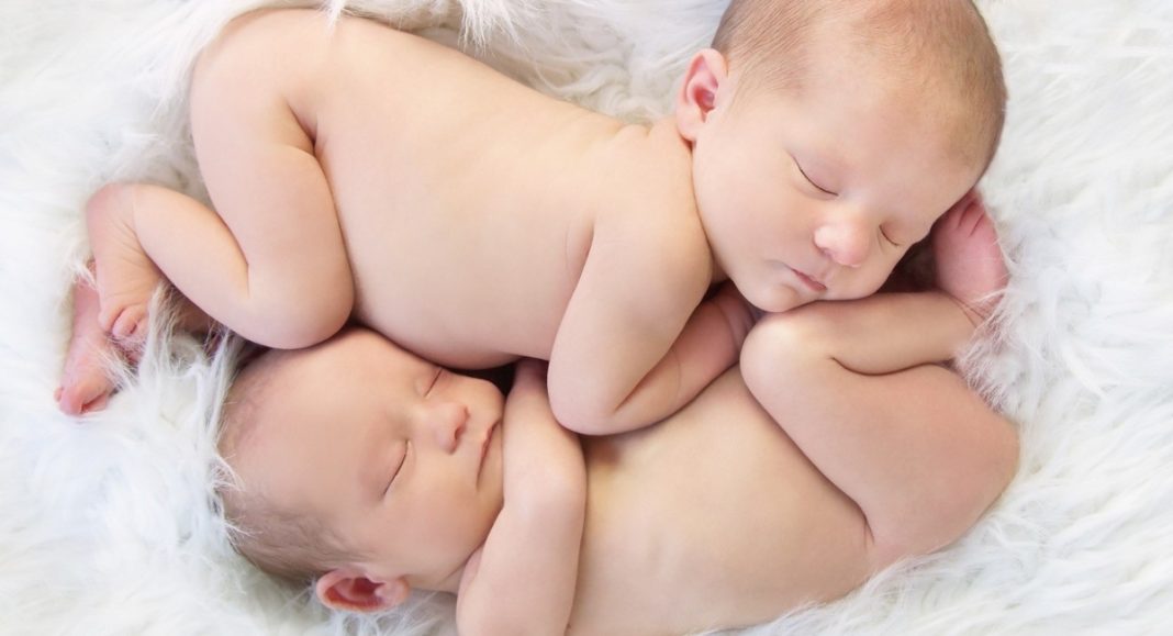 Kćeri su dobile obitelji: Horvat, Filipić, Jalušić, Fodor, Hozjak i Levačić, a sinove Botak, Perčić, Stunković, Kovačić i Balog! Čestitamo! Kćeri su dobile obitelji: Horvat, Filipić, Jalušić, Fodor, Hozjak i Levačić, a sinove Botak, Perčić, Stunković, Kovačić i Balog! Čestitamo!