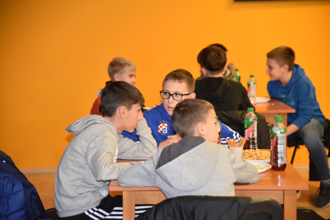 PRIJAVE SE ZAHUKTALE! Dođite na dječji nogometni kviz PRIJAVE SE ZAHUKTALE! Dođite na dječji nogometni kviz