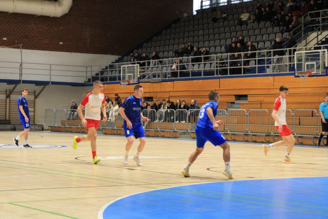 KLUPSKO PRVENSTVO: 13 golova Sloge (Š), osmice Poleta (P), Međimurca i Dinama (D) KLUPSKO PRVENSTVO: 13 golova Sloge (Š), osmice Poleta (P), Međimurca i Dinama (D)