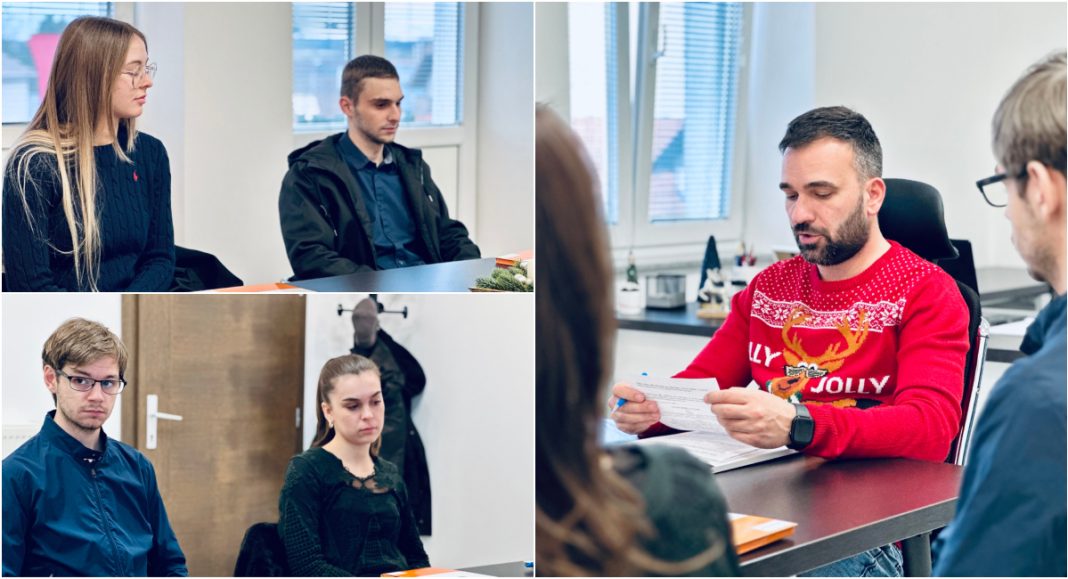 FOTO Novih sedam studenata potpisalo Ugovor o stipendiranju FOTO Novih sedam studenata potpisalo Ugovor o stipendiranju