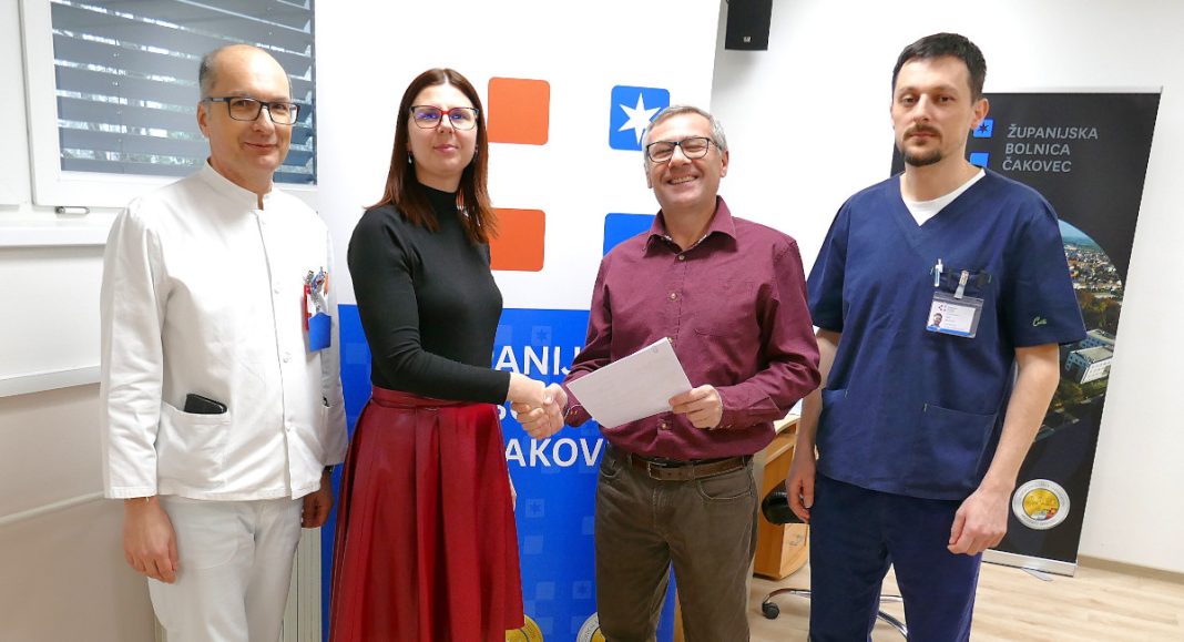 Tvrtka Medicpro iz Čakovca donirala Županijskoj bolnici Čakovec 5 tisuća kirurških ogrtača vrijednih 8 tisuća eura! Hvala! Tvrtka Medicpro iz Čakovca donirala Županijskoj bolnici Čakovec 5 tisuća kirurških ogrtača vrijednih 8 tisuća eura! Hvala!