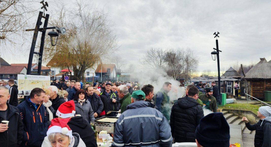 Na badnje jutro svi na Šetnicu svete Barbare u Murskom Središću na ribice! Na badnje jutro svi na Šetnicu svete Barbare u Murskom Središću na ribice!