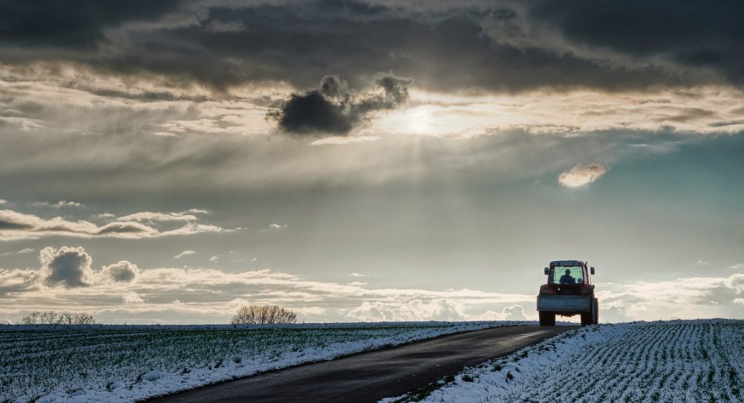 Muškarac (84) nestao na području Zamlake, pronašli ga u polju priklještenog u traktoru! Muškarac (84) nestao na području Zamlake, pronašli ga u polju priklještenog u traktoru!