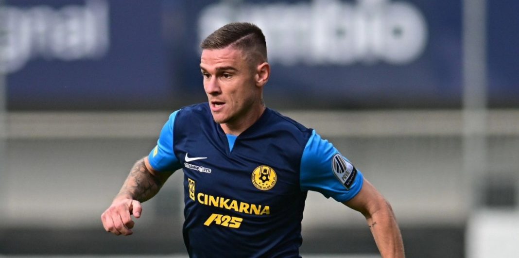 Bobičanec napustio Sloveniju, Celjani mu posvetili samo jednu rečenicu Bobičanec napustio Sloveniju, Celjani mu posvetili samo jednu rečenicu