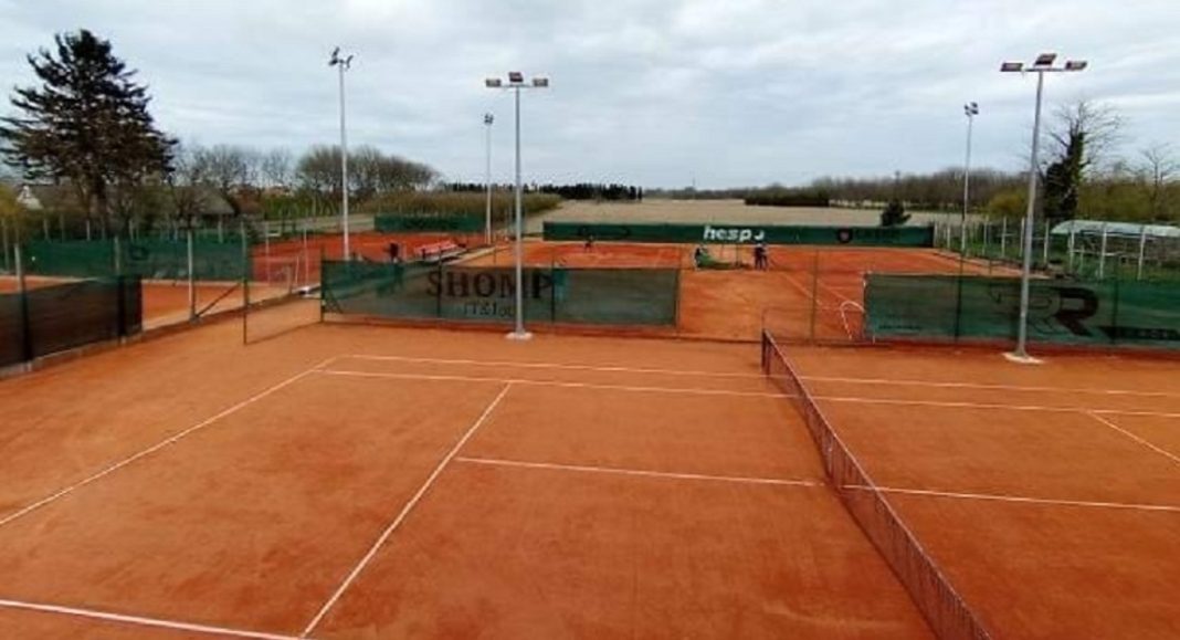 Odobrena sredstva za obnovu teniskih terena kroz projekt Hard Court Odobrena sredstva za obnovu teniskih terena kroz projekt Hard Court