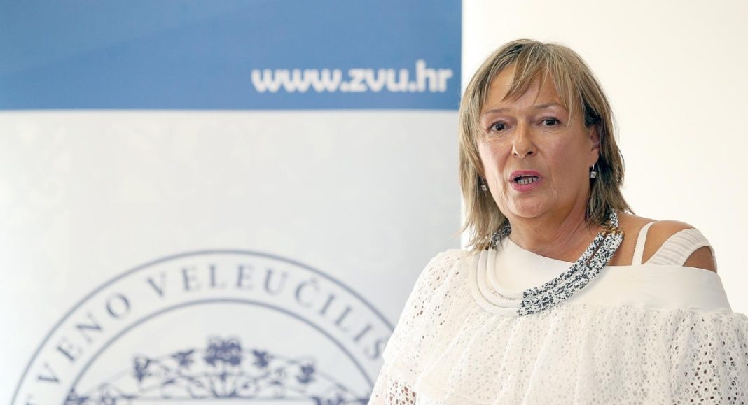 Ministarstvo zdravstva godinama ignorira naša upozorenja i prijedloge, a onda Komoru sili na protuzakonite radnje Ministarstvo zdravstva godinama ignorira naša upozorenja i prijedloge, a onda Komoru sili na protuzakonite radnje