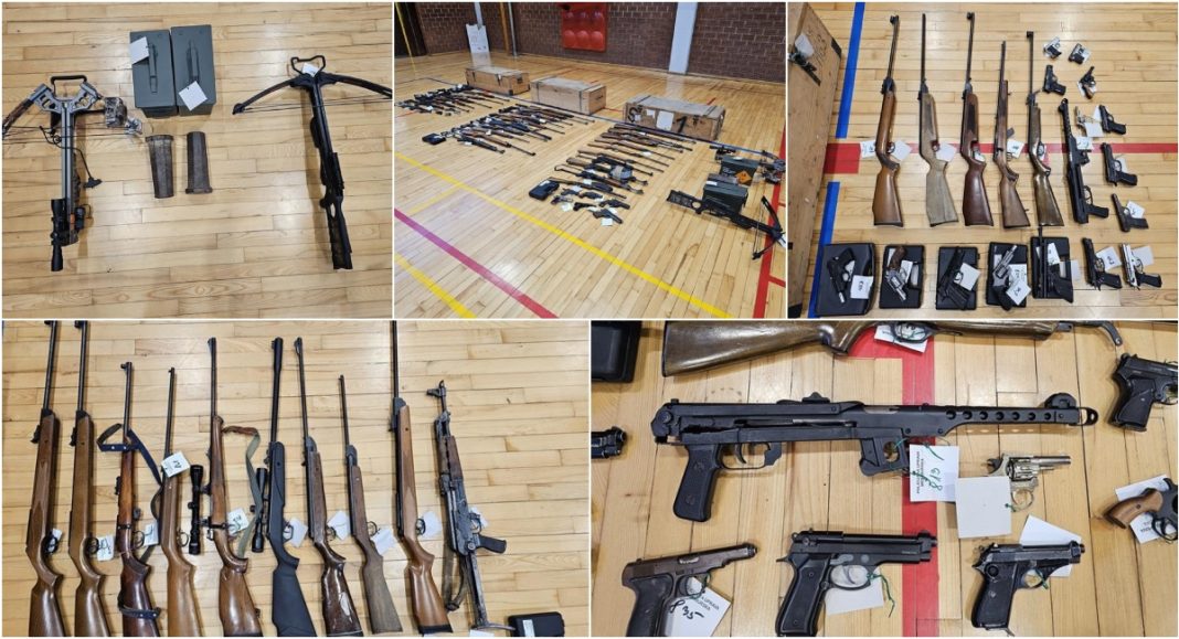 FOTO Međimurska policija u drugoj polovici 2024. godine prikupila 68 komada raznih vrsta oružja FOTO Međimurska policija u drugoj polovici 2024. godine prikupila 68 komada raznih vrsta oružja