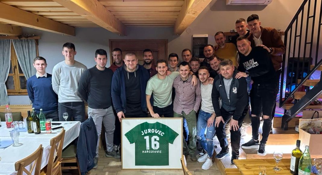 Oproštaj od suigrača Antuna Marcekovića Oproštaj od suigrača Antuna Marcekovića