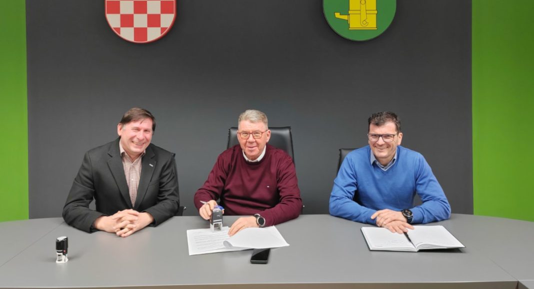 Grad Mursko Središće i Turistička zajednica Međimurske zajednice potpisali ugovor o darovanju Majura u Štrukovcu Grad Mursko Središće i Turistička zajednica Međimurske zajednice potpisali ugovor o darovanju Majura u Štrukovcu