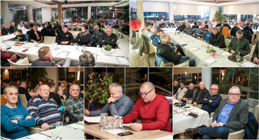 FOTO Redovnu Skupštinu održali članovi Športsko ribolovnog društva Glavatica FOTO Redovnu Skupštinu održali članovi Športsko ribolovnog društva Glavatica