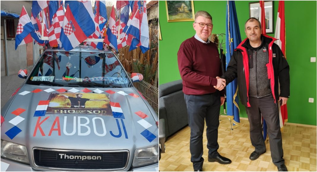 FOTO Vjerni navijač Martin Širok na prijemu kod gradonačelnika Dražena Srpaka FOTO Vjerni navijač Martin Širok na prijemu kod gradonačelnika Dražena Srpaka