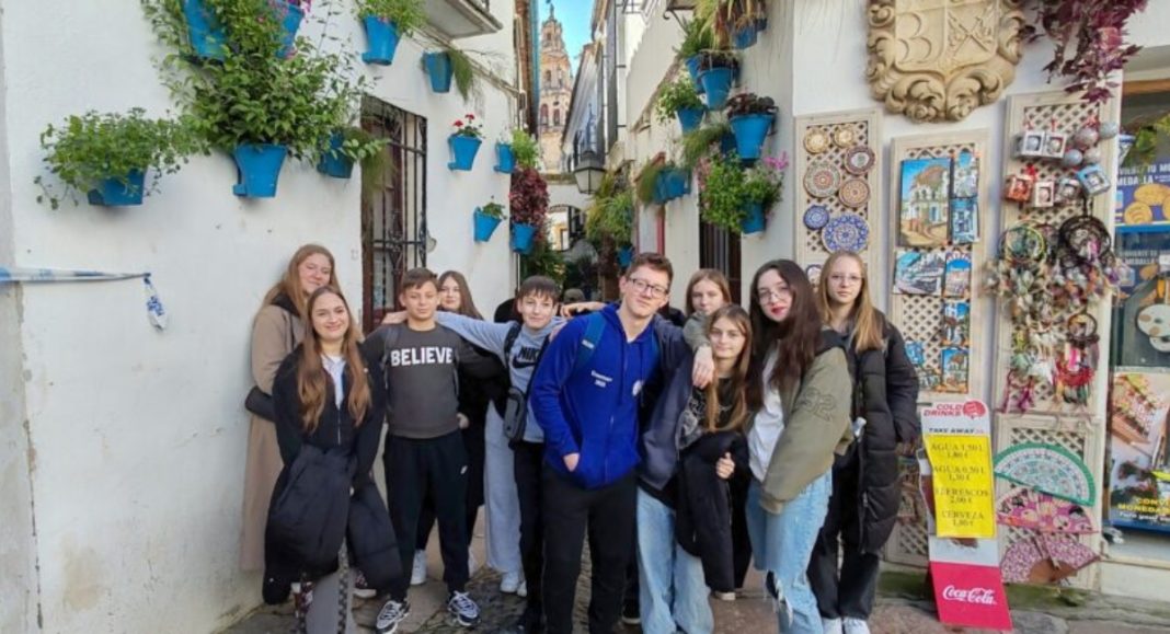 Učenici OŠ Strahoninec posjetili Španjolsku u sklopu projekta Erasmus+! Učenici OŠ Strahoninec posjetili Španjolsku u sklopu projekta Erasmus+!