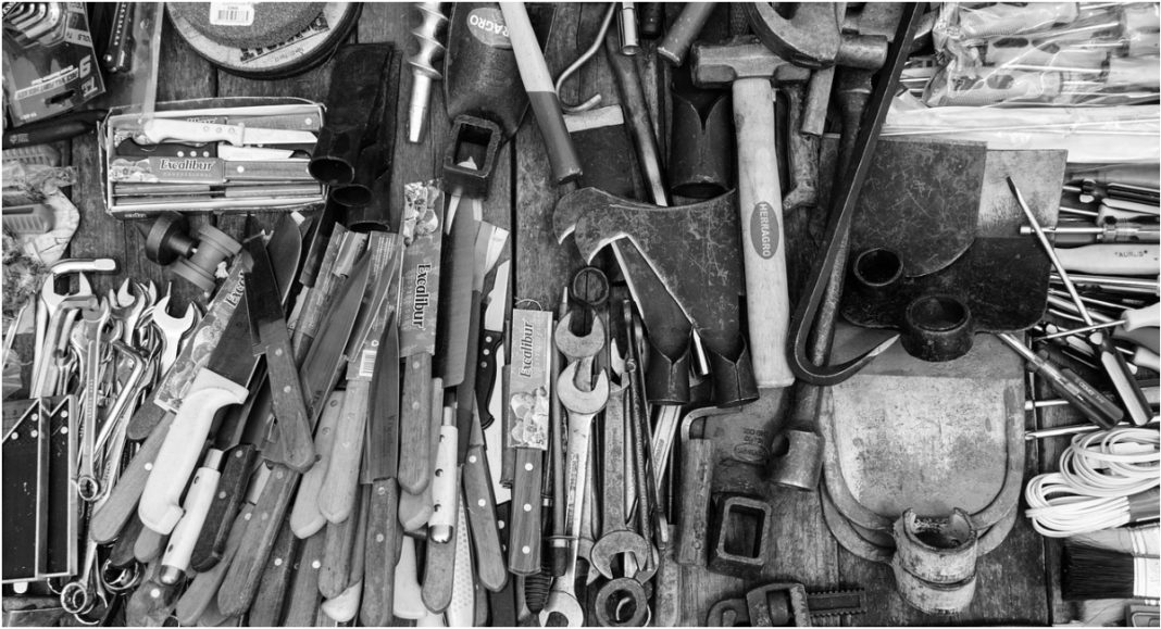 39-godišnjak ukrao alat iz prodajnog centra vrijednosti nekoliko stotina eura 39-godišnjak ukrao alat iz prodajnog centra vrijednosti nekoliko stotina eura