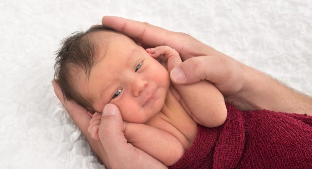 Kćeri dobilo 10 obitelji: Klobučarić, Fabić, Bogdan, Škrlec, Pongrac, Tomašić, Lipovec, Harambašić, Mesarić i Čeh, a sinove 5! Koje? Kćeri dobilo 10 obitelji: Klobučarić, Fabić, Bogdan, Škrlec, Pongrac, Tomašić, Lipovec, Harambašić, Mesarić i Čeh, a sinove 5! Koje?