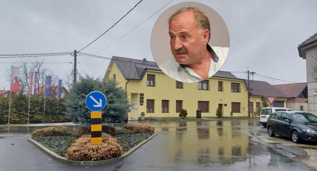 Sjednica u Svetoj Mariji: ‘Nisam siguran jesu li nužni svi ovi prometni znakovi!’ Sjednica u Svetoj Mariji: ‘Nisam siguran jesu li nužni svi ovi prometni znakovi!’