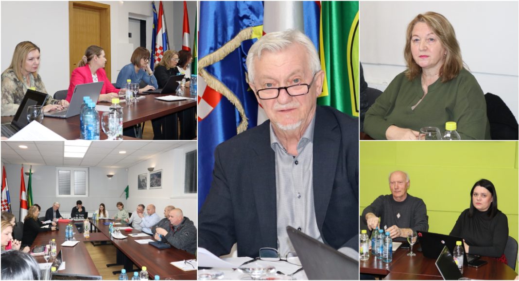 FOTO Nakon 38 godina, ima li šanse za pravdu Beličancima kojima je bez dozvole preko zemljišta izgrađena cesta? FOTO Nakon 38 godina, ima li šanse za pravdu Beličancima kojima je bez dozvole preko zemljišta izgrađena cesta?