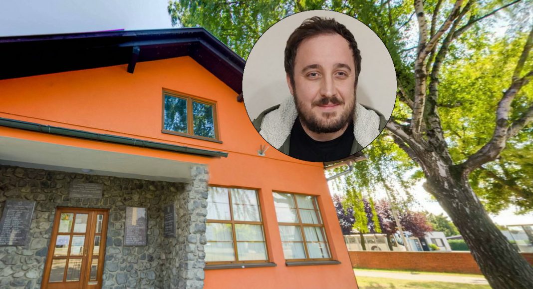 Novosti iz Kotoribe: Mario Friščić ostaje ravnatelj knjižnice i uređuje se stubište, obnavlja se pil… Novosti iz Kotoribe: Mario Friščić ostaje ravnatelj knjižnice i uređuje se stubište, obnavlja se pil…