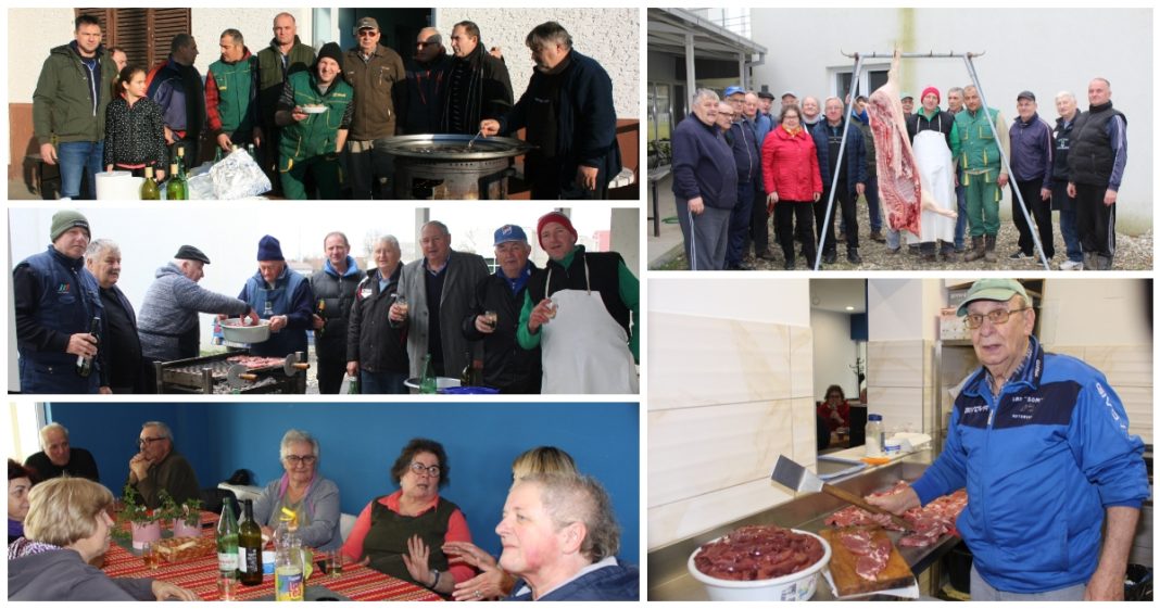 FOTO Stadion u Kotoribi pretvoren u gazdinsko dvorište na kojem je upriličeno tradicionalno kolinje FOTO Stadion u Kotoribi pretvoren u gazdinsko dvorište na kojem je upriličeno tradicionalno kolinje