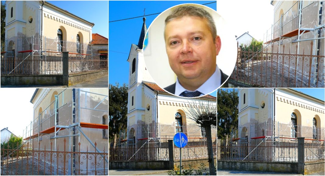 U Strahonincu se trude sačuvati spomeničku baštinu! Dubok naklon! U Strahonincu se trude sačuvati spomeničku baštinu! Dubok naklon!