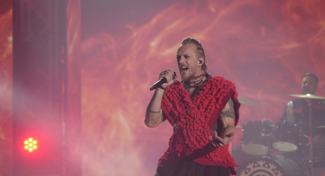 VIDEO Ogenj u finalu Dore 2025. s pjesmom „Daj, daj“ – borba za Eurosong! VIDEO Ogenj u finalu Dore 2025. s pjesmom „Daj, daj“ – borba za Eurosong!