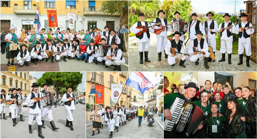 FOTO Članovi KUD-ova iz Preloga i Strahoninca oduševljavaju nastupima na Siciliji FOTO Članovi KUD-ova iz Preloga i Strahoninca oduševljavaju nastupima na Siciliji