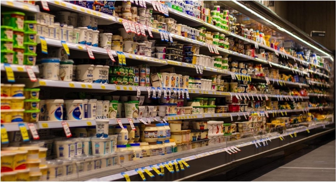 Zbog ograničenja cijena hrana u veljači pojeftinila, ali godišnji rast na 4,6 posto Zbog ograničenja cijena hrana u veljači pojeftinila, ali godišnji rast na 4,6 posto