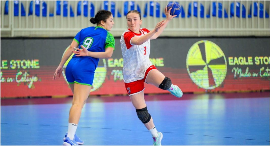 Rahela Varga (16) – čudo od rukometa! Uskoro ćemo je gledati u najvećim arenama Rahela Varga (16) – čudo od rukometa! Uskoro ćemo je gledati u najvećim arenama