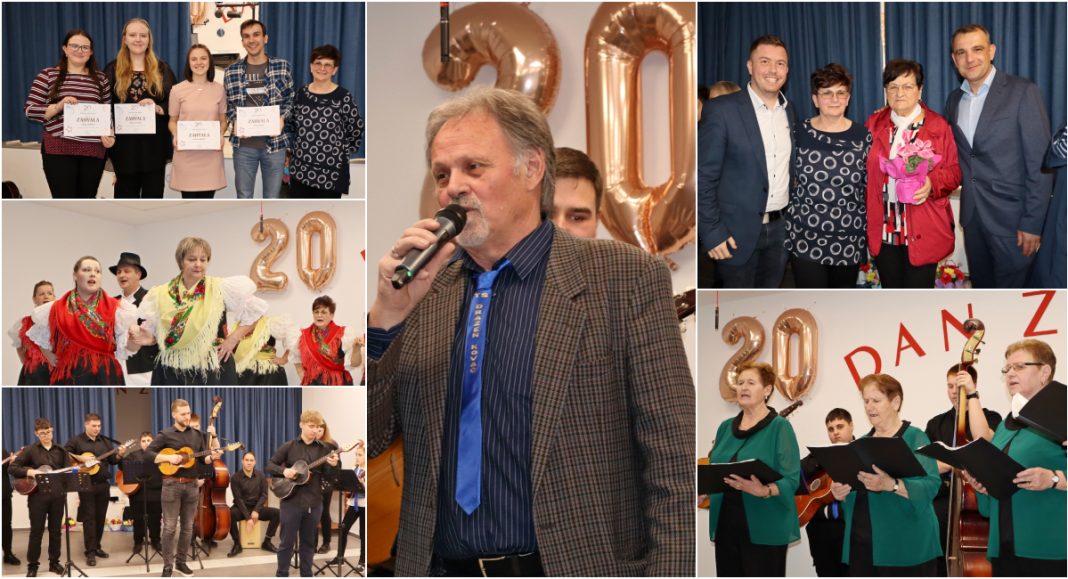 FOTO/VIDEO Udruga žena Sivica proslavila 20. rođendan i Dan žena uz nezaboravnu priredbu! FOTO/VIDEO Udruga žena Sivica proslavila 20. rođendan i Dan žena uz nezaboravnu priredbu!