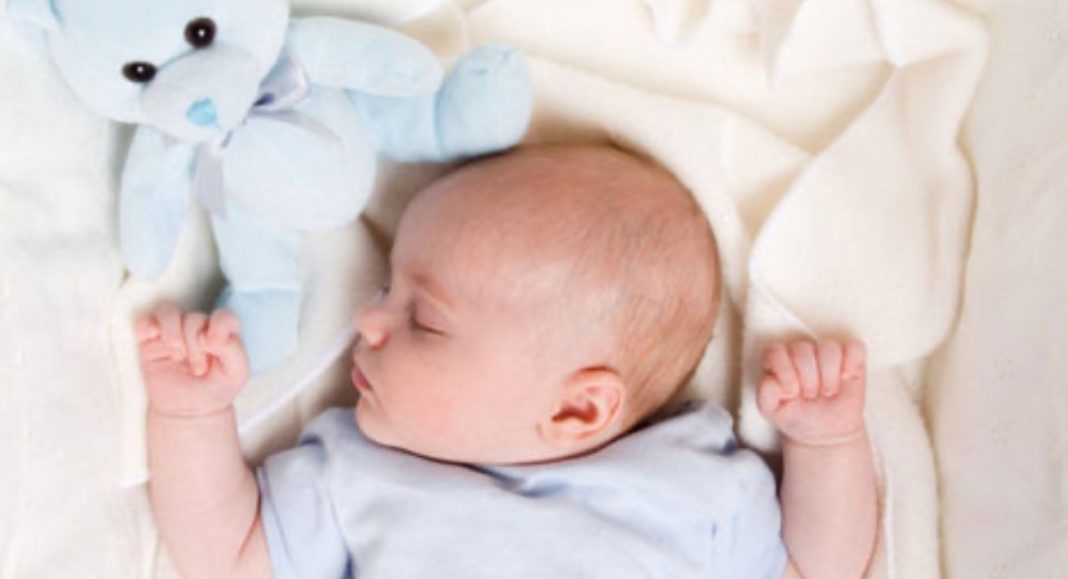 Proteklog tjedna kćeri su dobile obitelji Novak, Dobošić, Bel i Fujs, a sinove Janković, Munđar, Tepavac i Tomac. Čestitamo! Proteklog tjedna kćeri su dobile obitelji Novak, Dobošić, Bel i Fujs, a sinove Janković, Munđar, Tepavac i Tomac. Čestitamo!