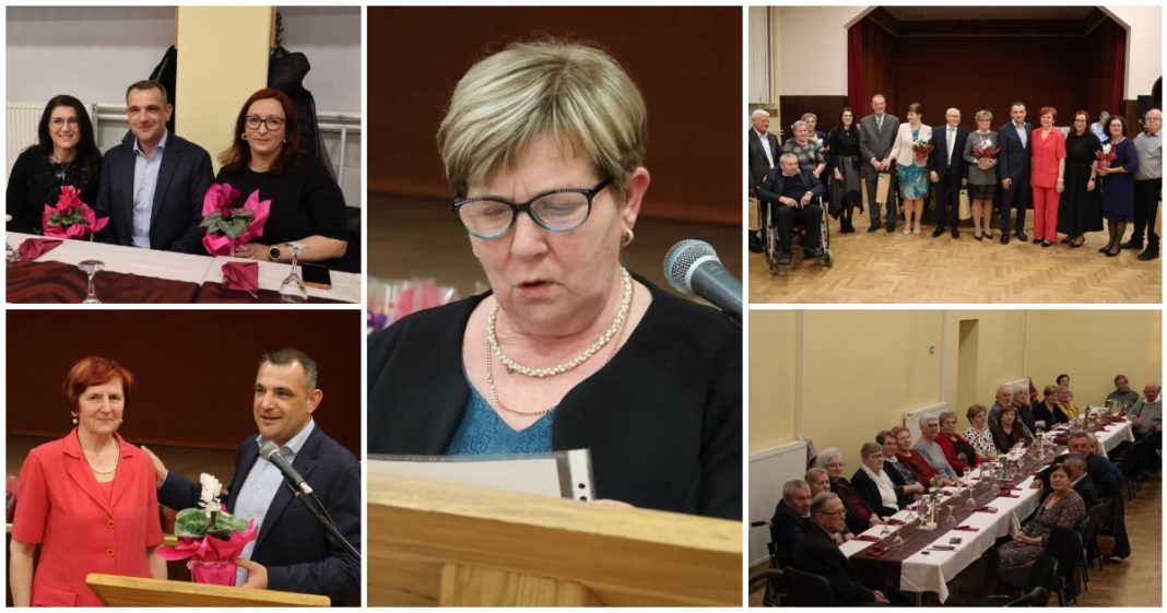 FOTO Udruga umirovljenika Ivanovec povodom jubilarnih 25 godina nagradila vrijedne članove FOTO Udruga umirovljenika Ivanovec povodom jubilarnih 25 godina nagradila vrijedne članove