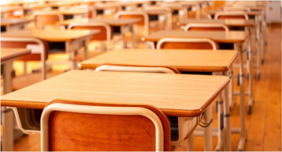 Škole na sjeveru Hrvatske sutra u cirkularnom štrajku Škole na sjeveru Hrvatske sutra u cirkularnom štrajku