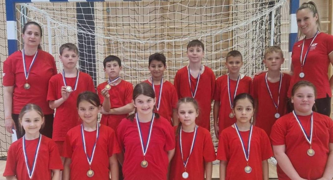 Učenici OŠ Pribislavec osvojili 3. mjesto na poluzavršnici natjecanja u graničarima! Učenici OŠ Pribislavec osvojili 3. mjesto na poluzavršnici natjecanja u graničarima!