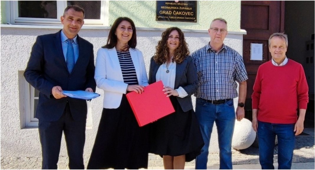 LJERKA CIVIDINI: Ovo nije samo kandidatura – ovo je zajednička odluka da nastavimo voditi grad s poštenjem, strašću i odgovornošću LJERKA CIVIDINI: Ovo nije samo kandidatura – ovo je zajednička odluka da nastavimo voditi grad s poštenjem, strašću i odgovornošću