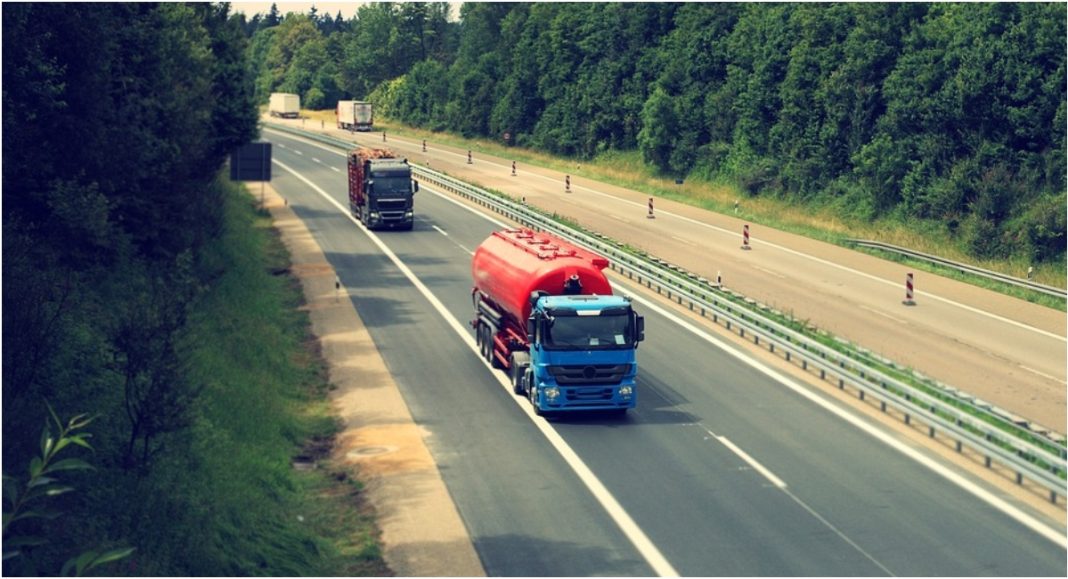 Tijekom sljedećeg tjedna pojačani nadzor teretnih automobila i autobusa Tijekom sljedećeg tjedna pojačani nadzor teretnih automobila i autobusa
