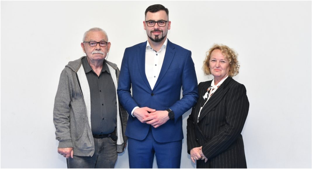 Bošćak i Oreški napustili HSU i pridružuju se SDP-u za predstojeće lokalne izbore Bošćak i Oreški napustili HSU i pridružuju se SDP-u za predstojeće lokalne izbore