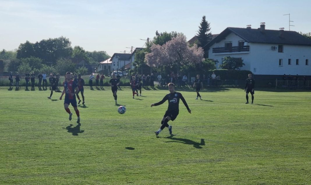 Centrometalu pobjeda u Maloj Subotici, Štrukelj dva puta zatresao mrežu Centrometalu pobjeda u Maloj Subotici, Štrukelj dva puta zatresao mrežu