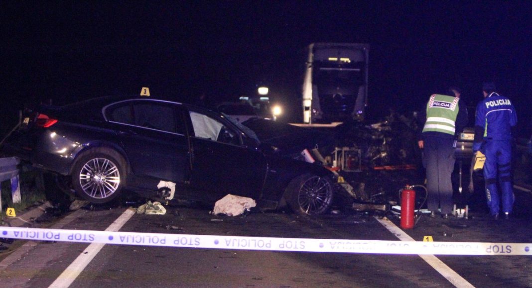 Policija objavila kako je stradao Nikola Pokrivač: Državljanin Slovenije pretjecao preko pune crte Policija objavila kako je stradao Nikola Pokrivač: Državljanin Slovenije pretjecao preko pune crte