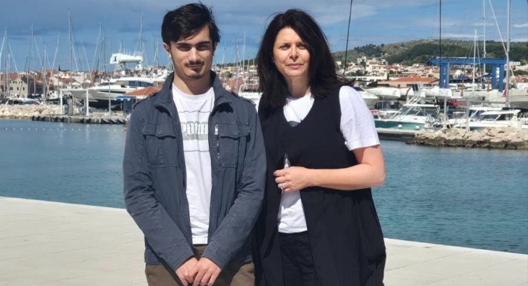 Noa Horvat iz Gimnazije Josipa Slavenskog Čakovec viceprvak Hrvatske iz fizike! Noa Horvat iz Gimnazije Josipa Slavenskog Čakovec viceprvak Hrvatske iz fizike!