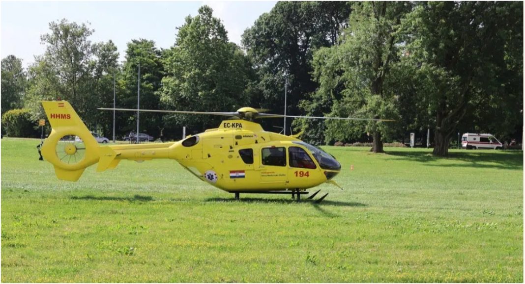 Nesretan pad s prikolice: Ženska osoba helikopterom prevezena u bolnicu Nesretan pad s prikolice: Ženska osoba helikopterom prevezena u bolnicu