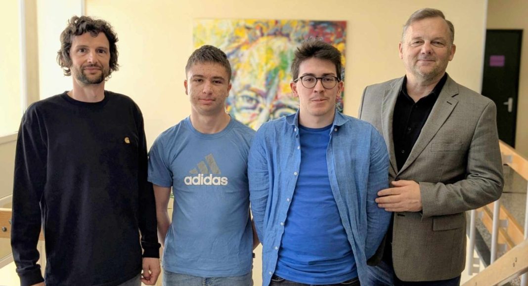 Ivano i Dominik zablistali na državnom natjecanju iz geografije Ivano i Dominik zablistali na državnom natjecanju iz geografije