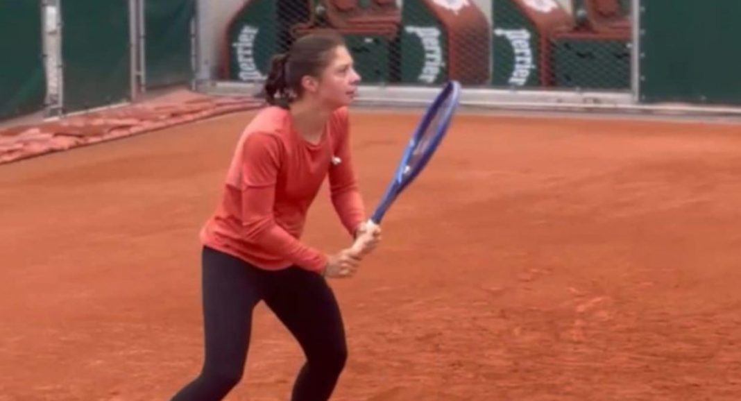 VIDEO Antonia Ružić otvara kvalifikacije Roland Garrosa protiv Amerikanke Inoue VIDEO Antonia Ružić otvara kvalifikacije Roland Garrosa protiv Amerikanke Inoue